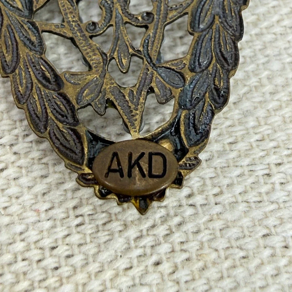 Anne Koplik Designs Filigree Shield Brooch Blue Rhinestone Faux‎ Pearl Enamel
